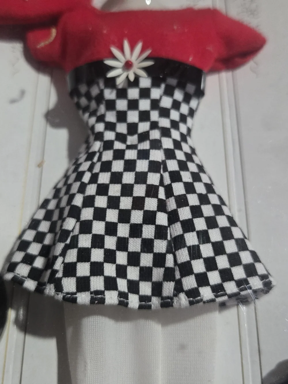 VTG 1997 Barbie Fashion Avenue Boutique Red Checkered Dress 18133
